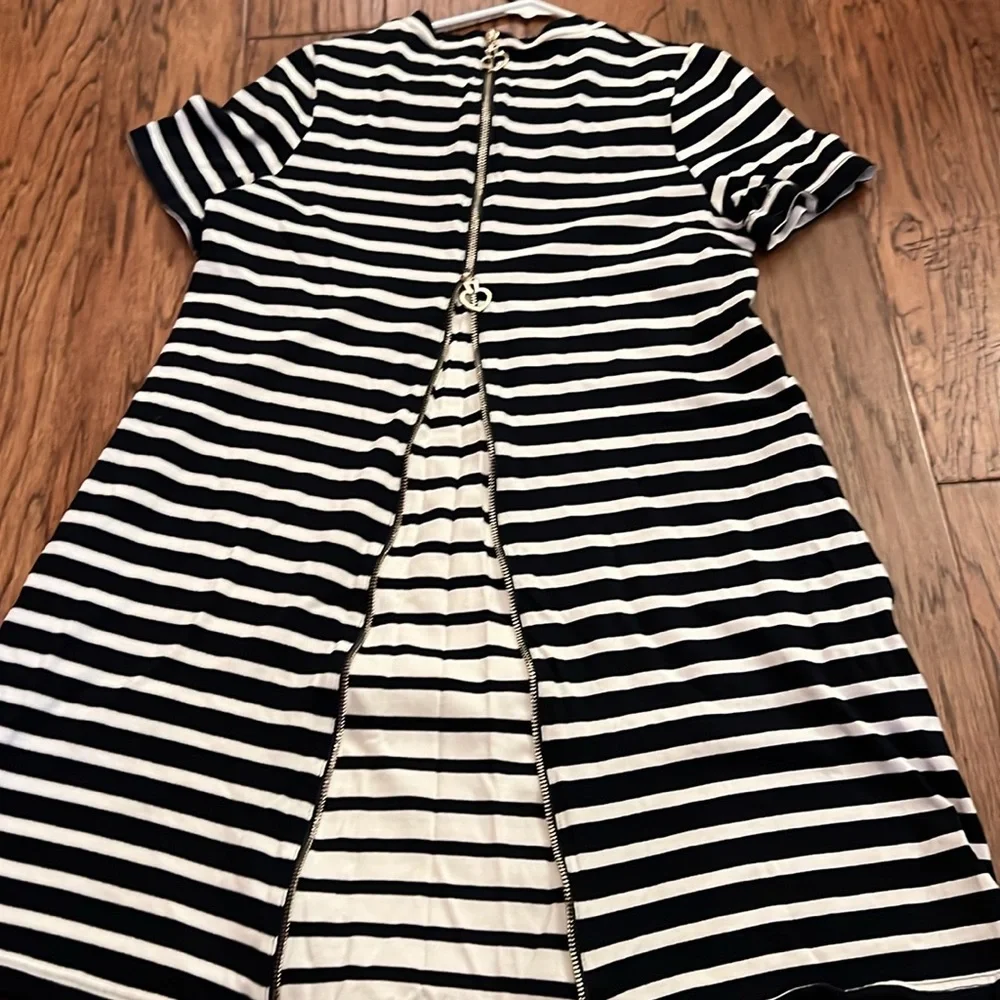 Kate spade, stripe, zip back knit dress size small - Picture 9 of 11